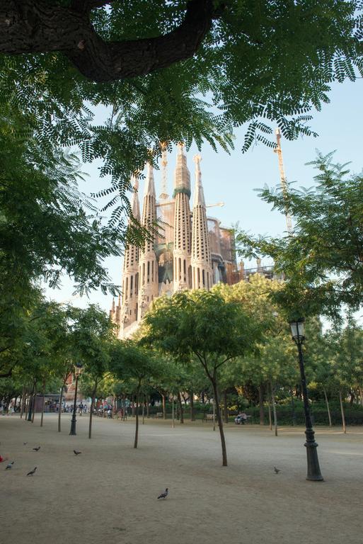Sunny And Quiet Sagrada Familia Appartement Barcelona Kamer foto